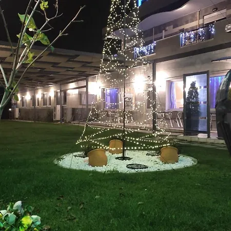 Alexandros Hotell