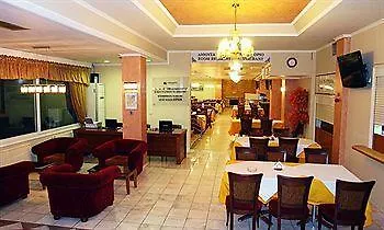 Alexandros Hotell 3*