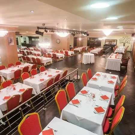 Alexandros Hotell 3*