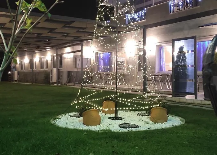 亚历山德斯酒店 酒店