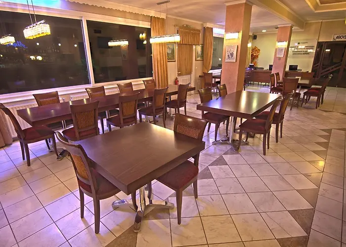 亚历山德斯酒店