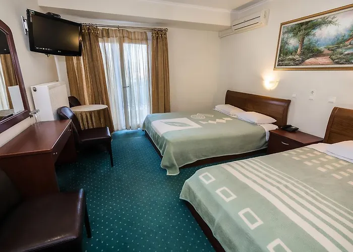 亚历山德斯酒店